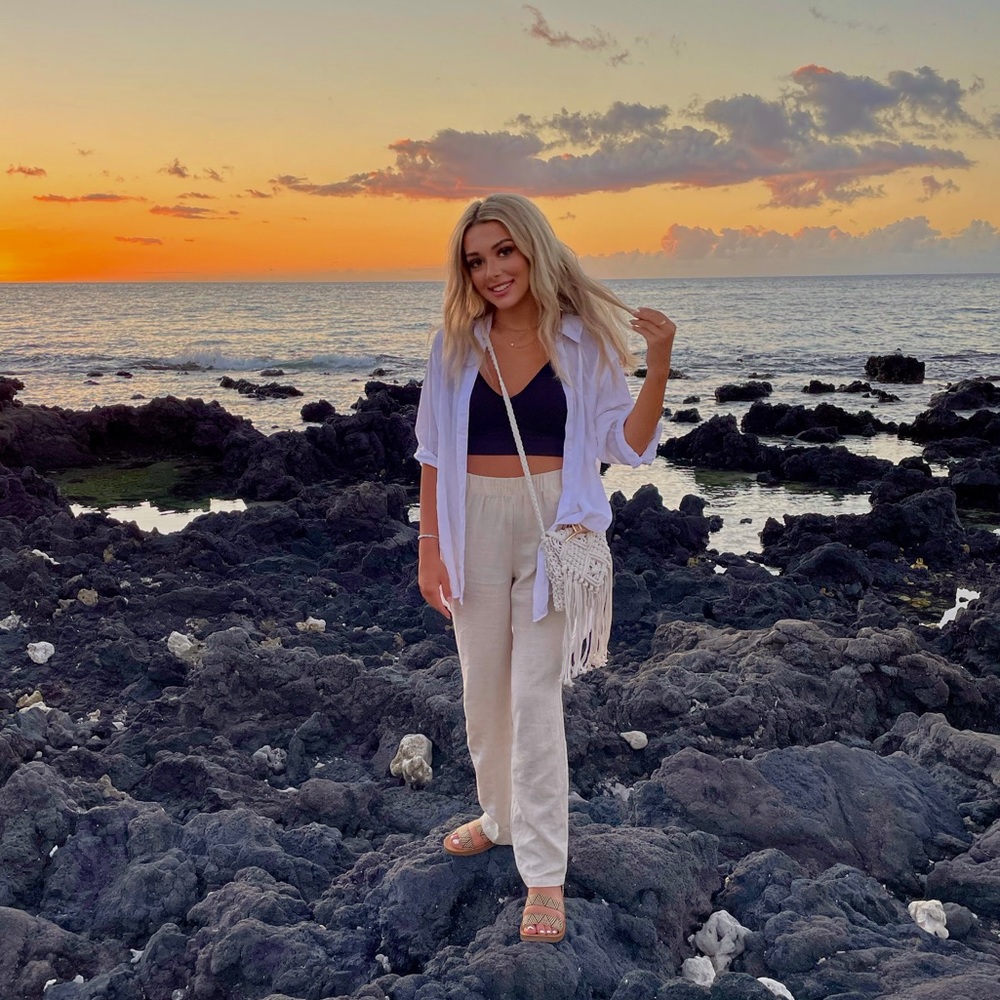 Meet your Posher, Alia